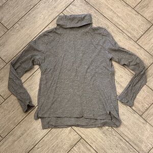 Madewell Gray Long Sleeve Turtleneck Top